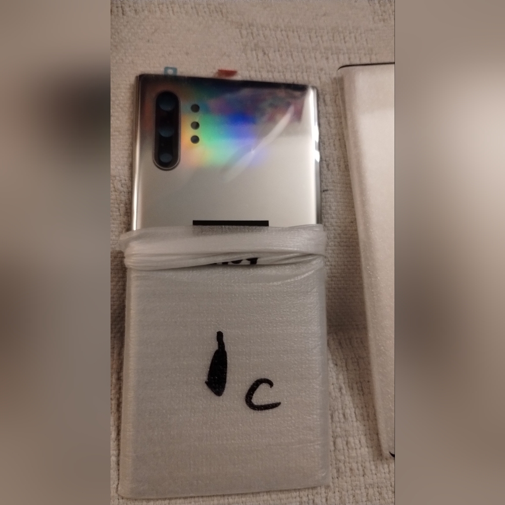 Note 10 plus replacement kit - Picture 2 of 3